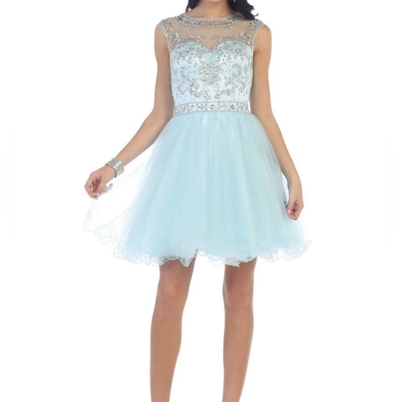NWT Blue Beaded Illusion Tulle Prom / Formal / Cocktail Dress- Sz 6 - Picture 1 of 15